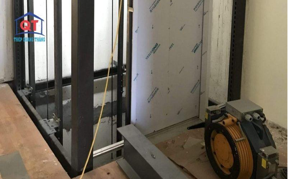 nhung-san-pham-gia-cong-thep-hinh-v