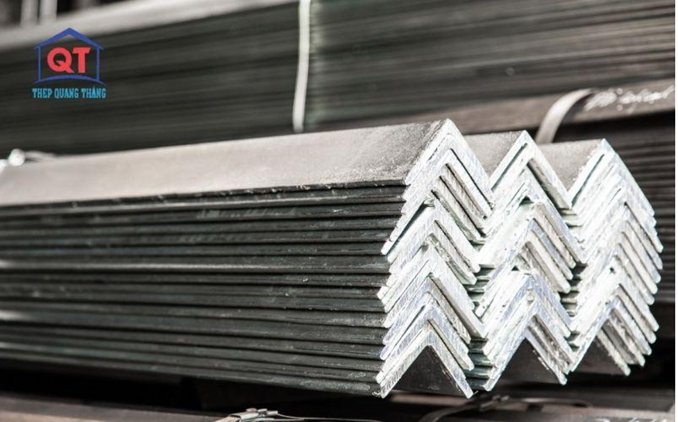 so-sanh-thep-v-ma-kem-nhung-nong-va-thep-v-son-tinh-dien